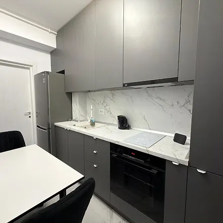56 - Luxury Terrace Suite, 5 Min Metro *